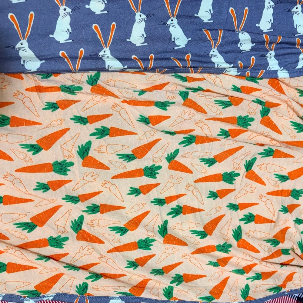 Dreamiere Bunnies and Carrots Bamboo Blanket